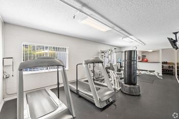 Fitness center w/ free weights